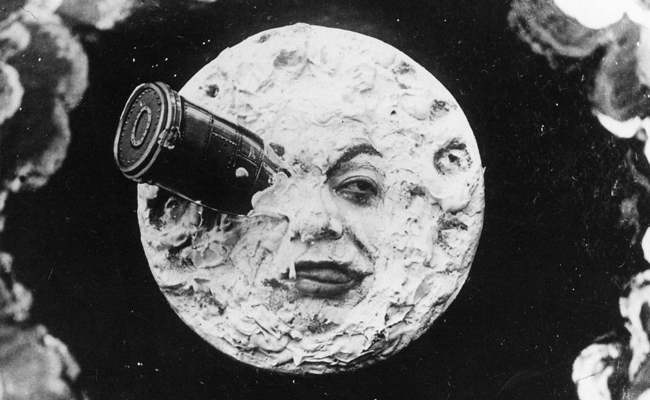 Reise zum Mond