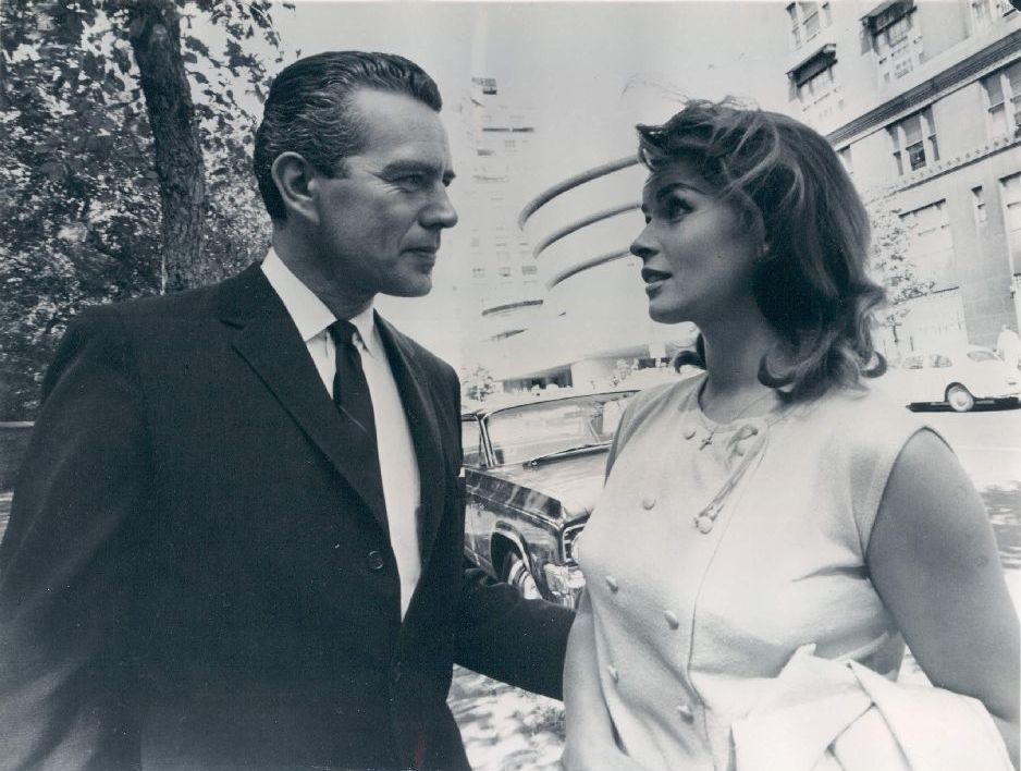 SEE HOW THEY RUN 1964