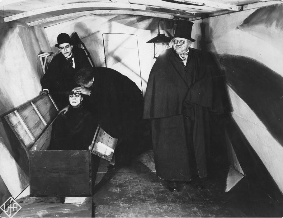 DAS CABINET DES DR. CALIGARI